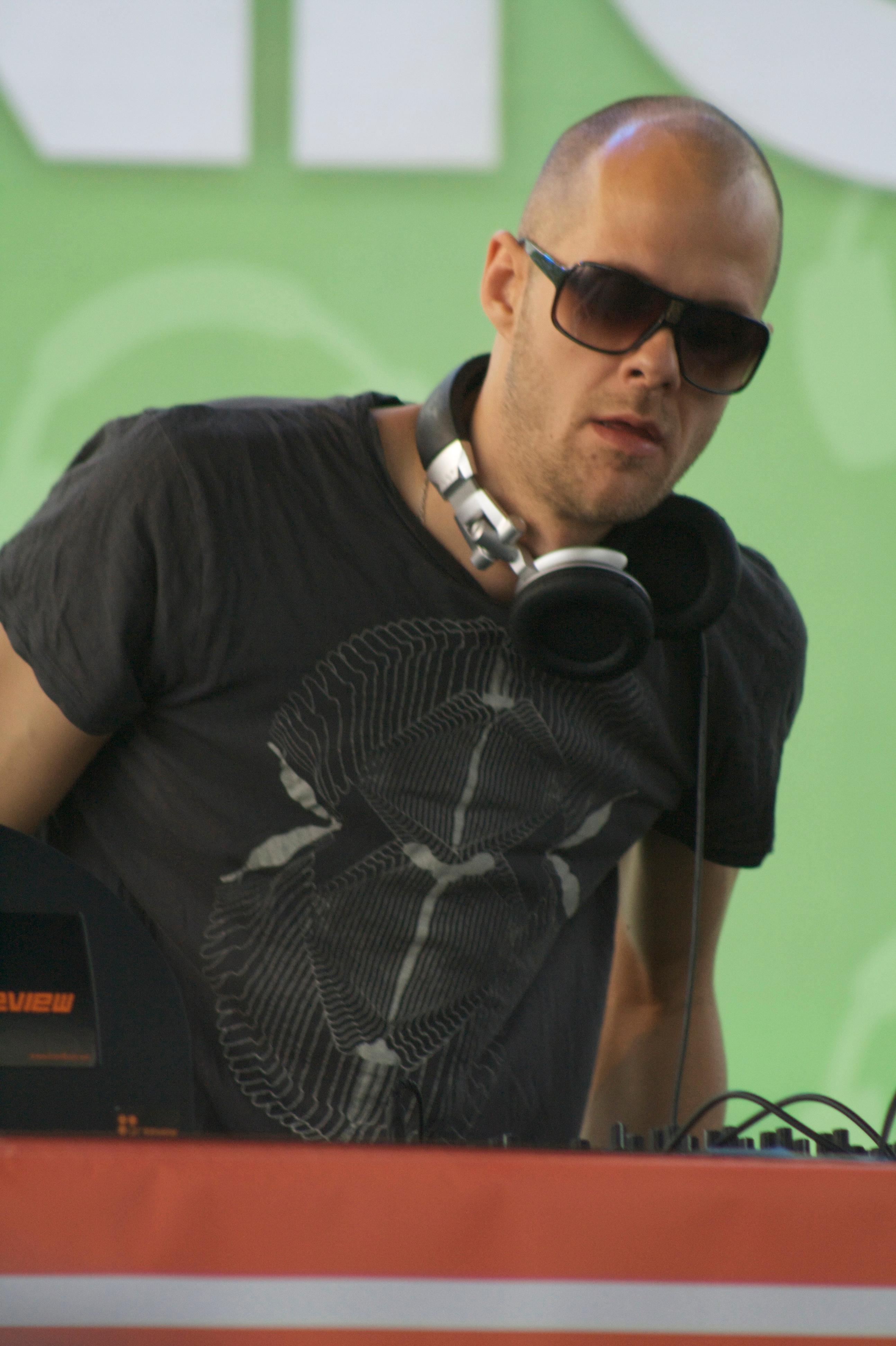 Adam Beyer's image